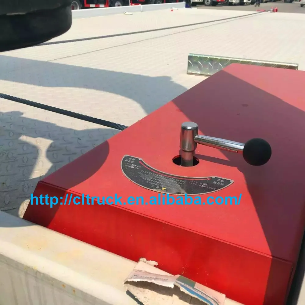 Japan Brand 2 axle flatbed tow truck,light duty wrecker truck hot sale in UZBEKISTAN and south-east Asia