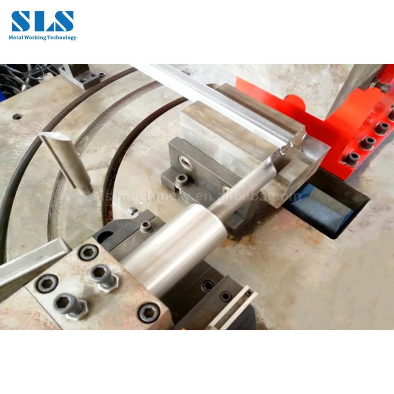  Round Square Stainless Steel Metal Tube Angle Notcher / Hydraulic Automatic Pipe End Arc Notching Machine