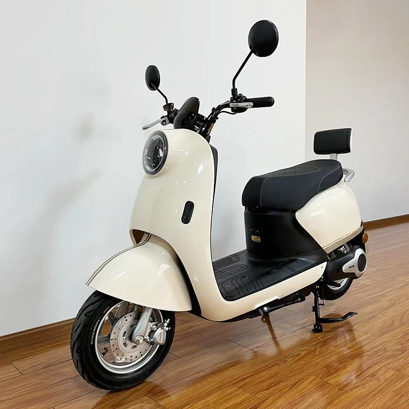 Bottom price 800W electric scooter MD-2 Lead Acid Battery Max speed45kmh front disc brake directly from china factory