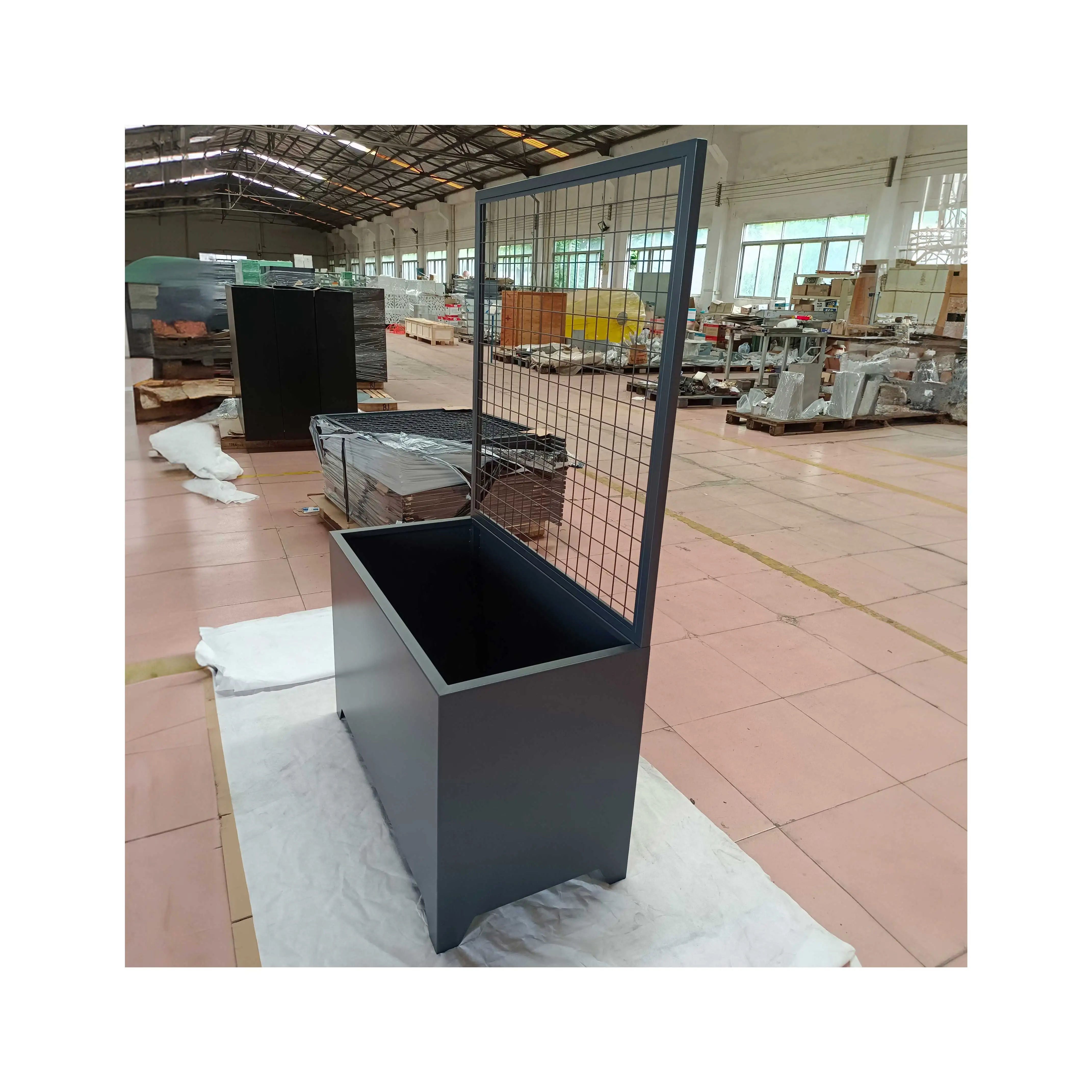 Customized irregular metal flower pots garden decorative flower pots blue steel flower pots