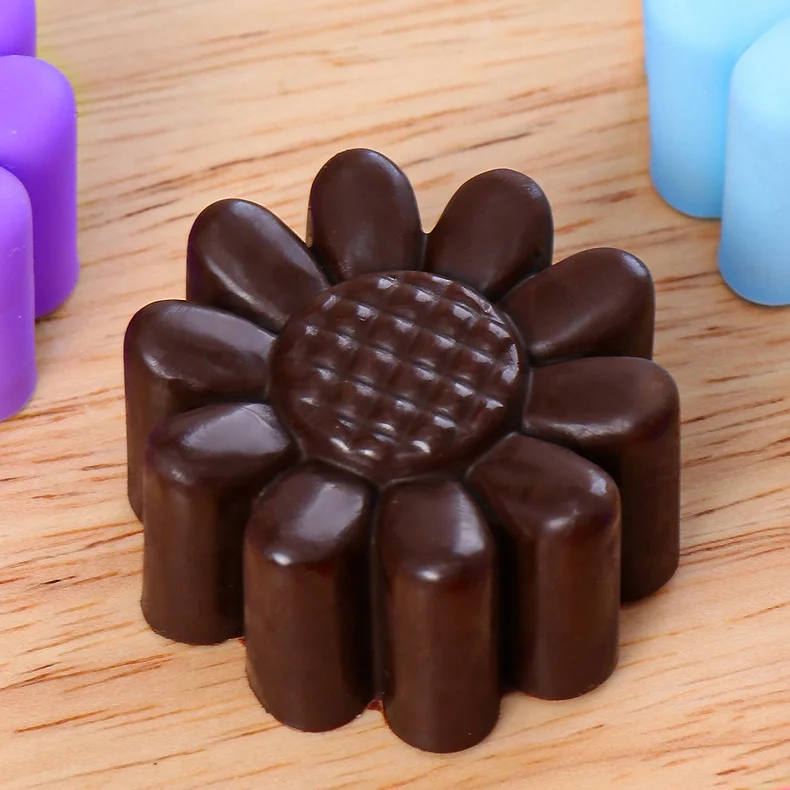 High Quality Flower Shape Chocolate Silicone 3D Molds Food Grade Silicone Cake Tools Christmas Silicone Cake Mold