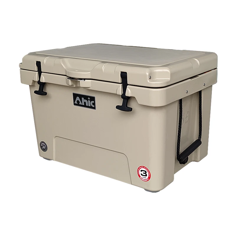 Portable PE material plastic car refrigerated roto ice chest cooler box
