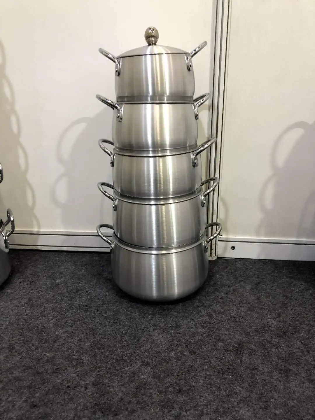 Chinese supplier korean soup pots disposable soup pots cooking pot with mixer