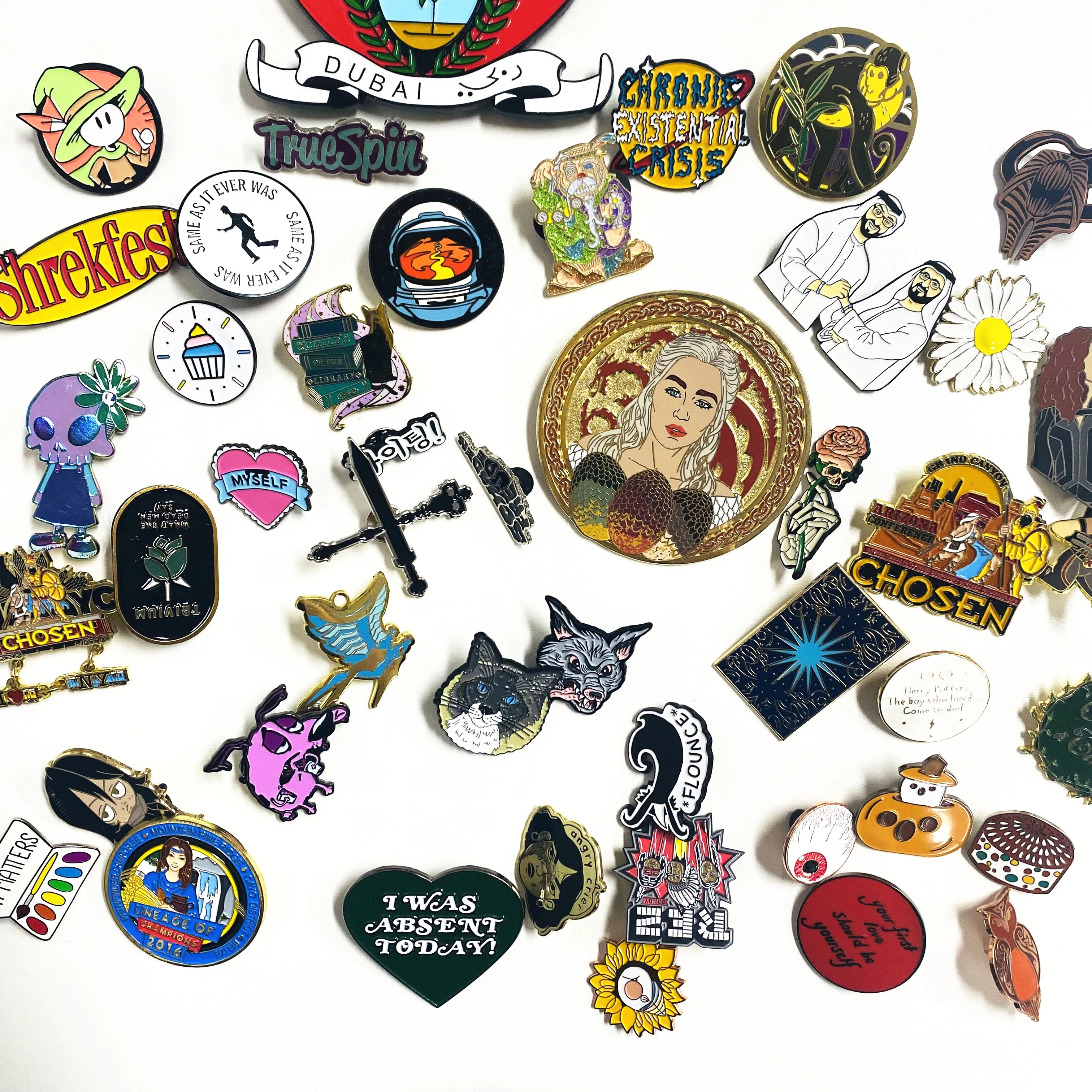 2023 popular factory hot sell custom kpop Soft Hard enamel pins die struck lapel pins for gifts,mobile phone shell,