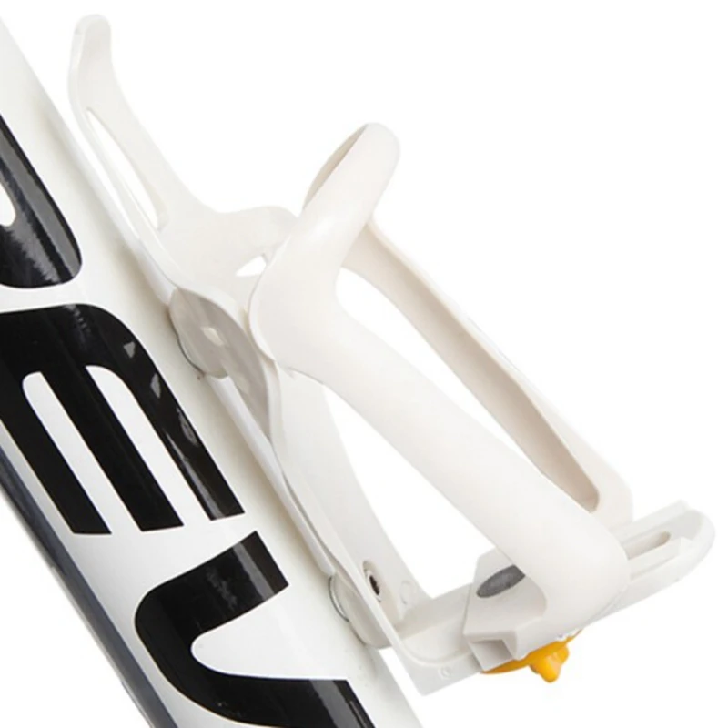 New Good Quality Cheap Price Carbon Bottle Cage PolycarbonateBike Accessories  Bike Bottle Cages with screws wrench