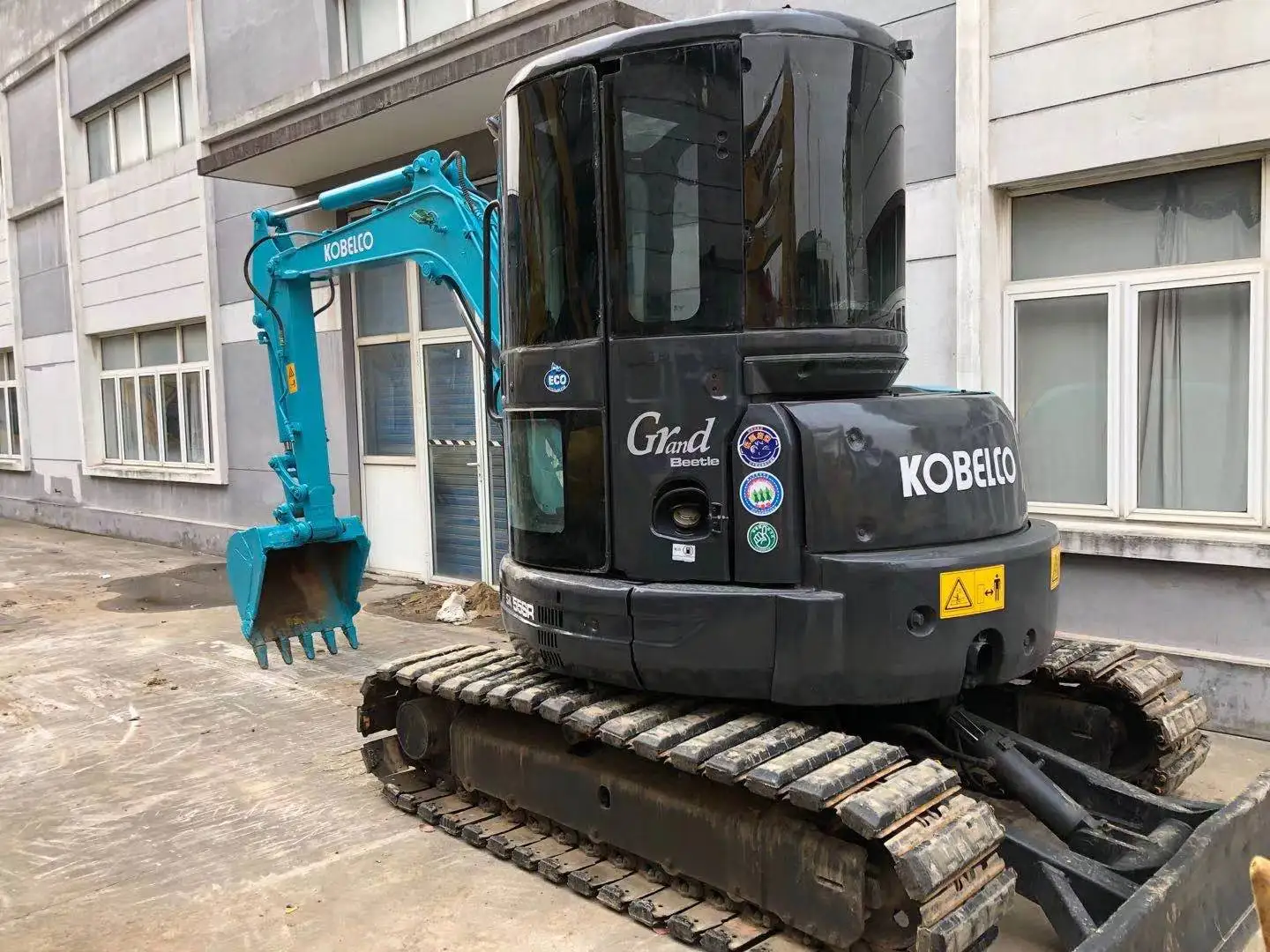 Б/у мини-экскаватор Kobelco SK50SR /SK30 /SK60 /SK70 kobelco 5 тонн сделано в