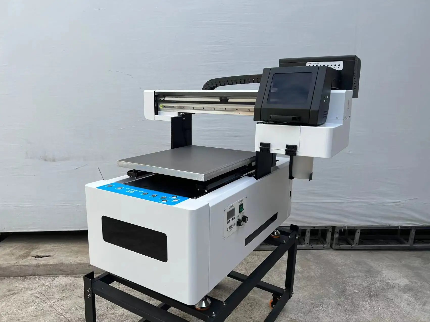 High Quality Fast Printing A2 Size UV Flatbed Printing Machine UV Led Printer 4050 With Good Price