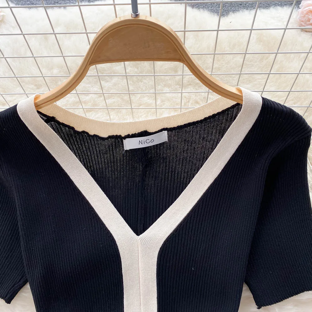 2024 Summer New Knitted Dress Women Contrast Color V Neck Temperament Dress Lady Slimming Short Sleeve Dress