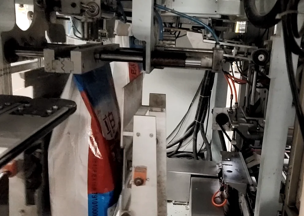 Автоматическая упаковочная машина для вторичной упаковки