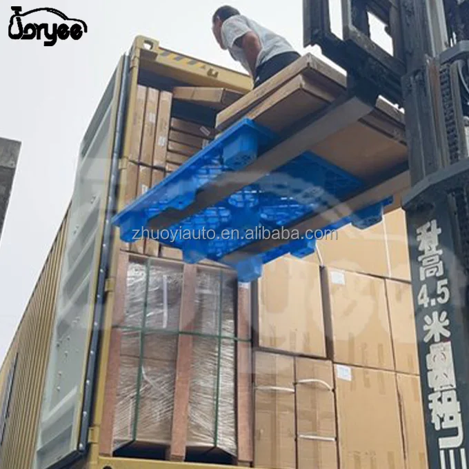 M4 Style Carbon Fiber Rear Bumper Diffuser Exhaust BodyKit Car Part for BMW G80 M3 G83 M4 Competition 2021 2022 Tuning Accessory