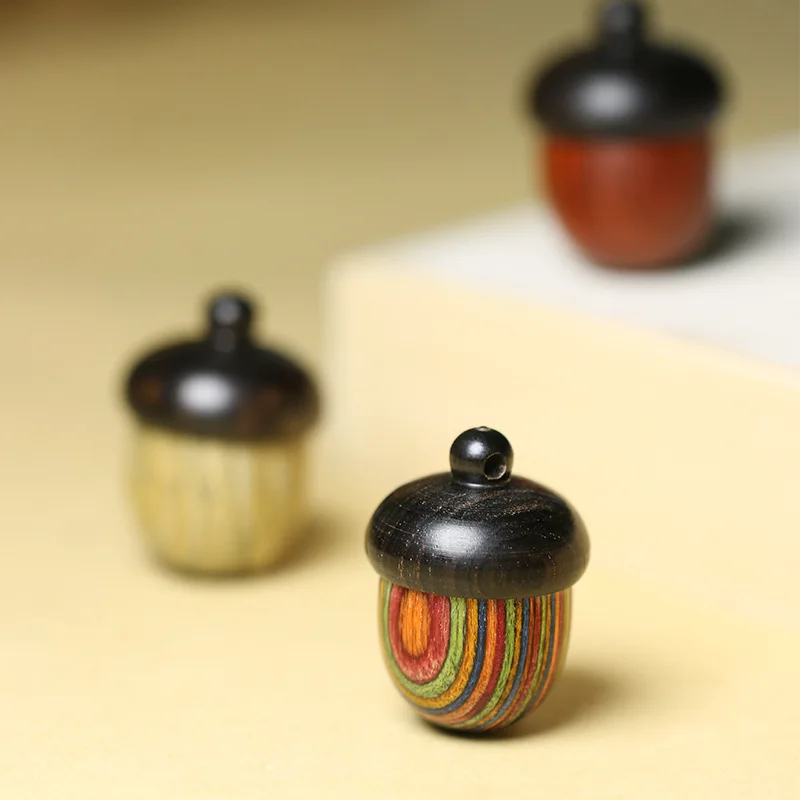 Creative newest 2022 mini openable wooden Acorn pocket pill holder pendant