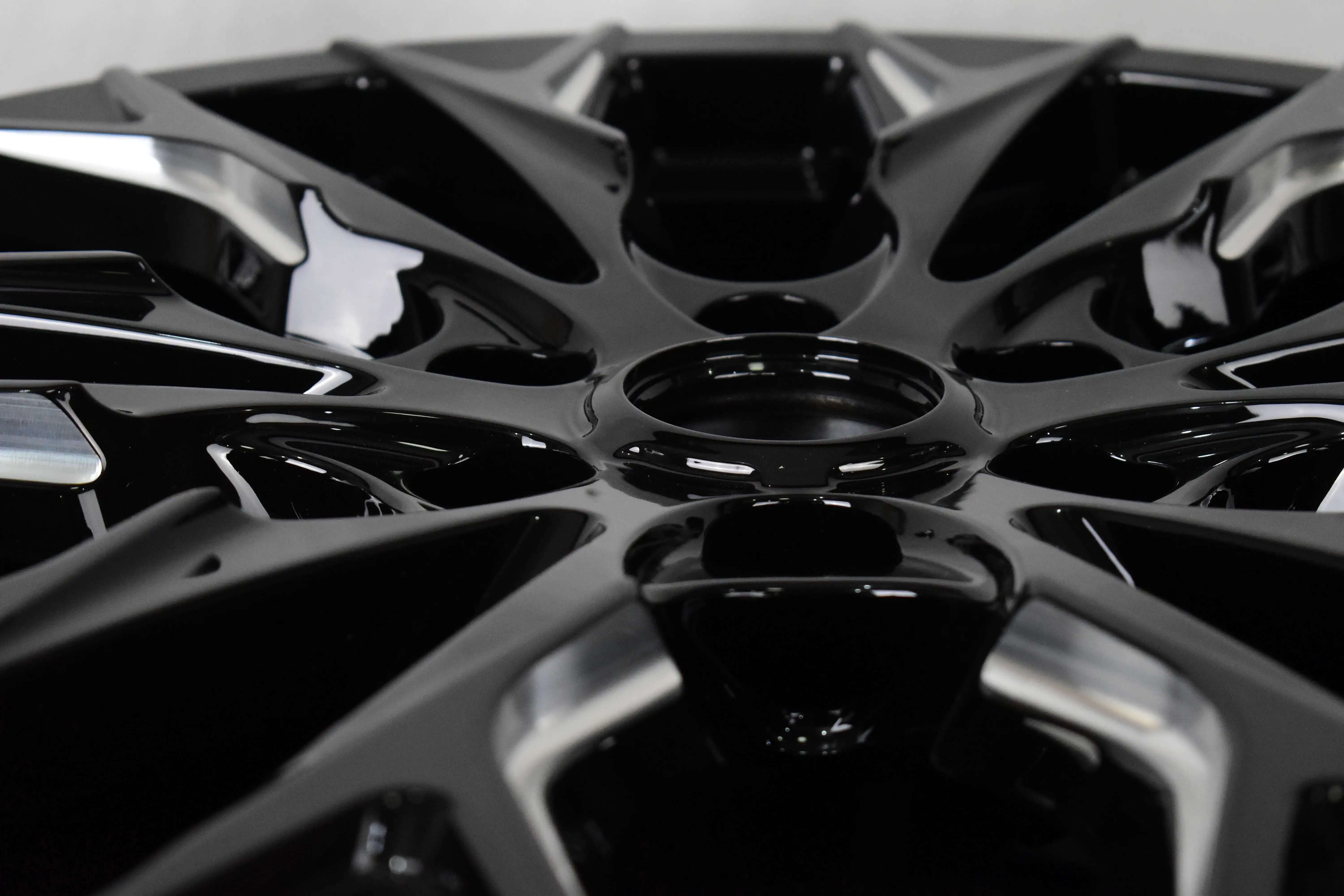 Pengzhen Forged Alloy Monoblock Wheels Black Machine Face 5x128 21 inch Alloy Wheels for Aston Martin dbs