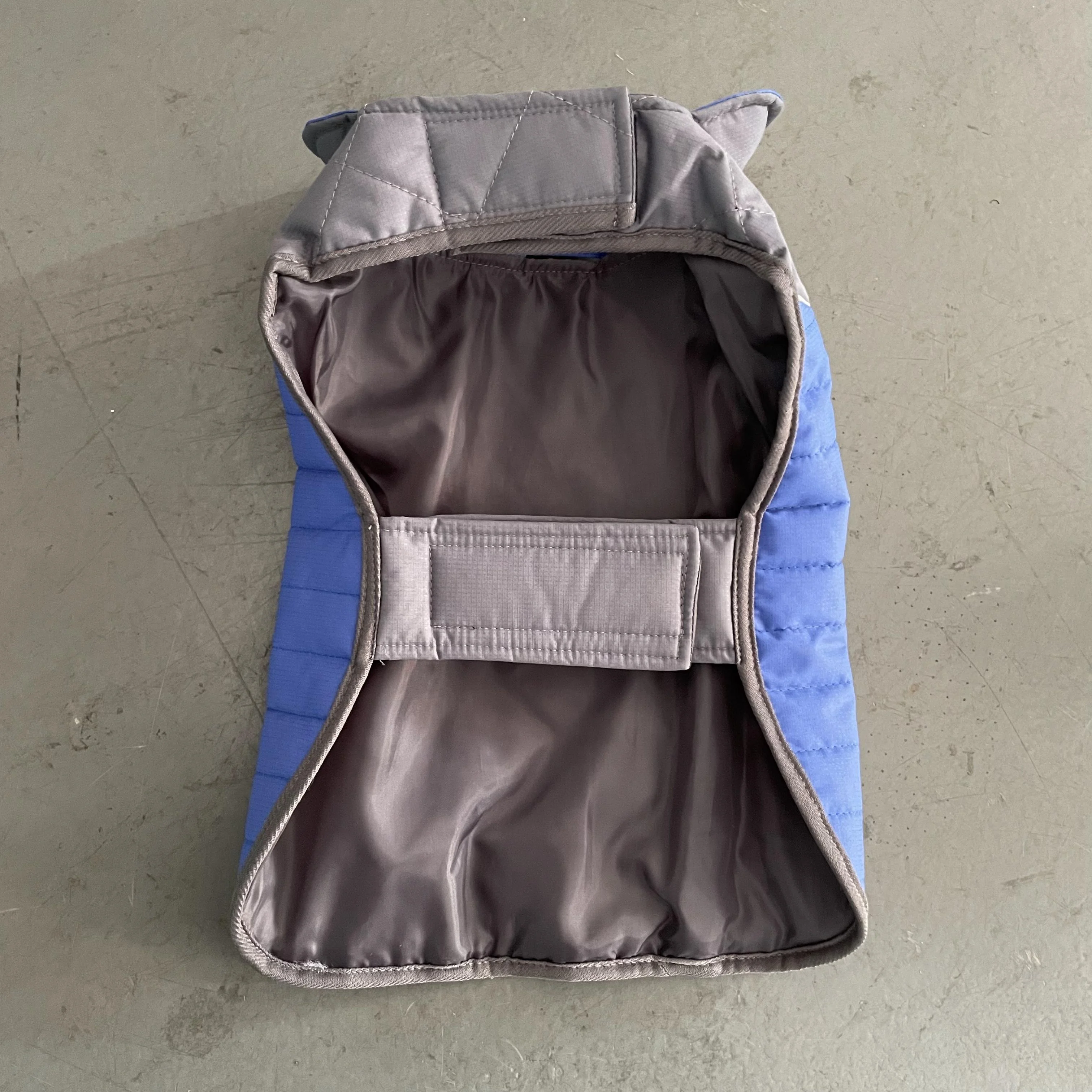 Hot New Outdoor Waterproof Windproof Pet Jacket Warm Reflective Dog Coat Comfortable Soft Everyday Dog Coat