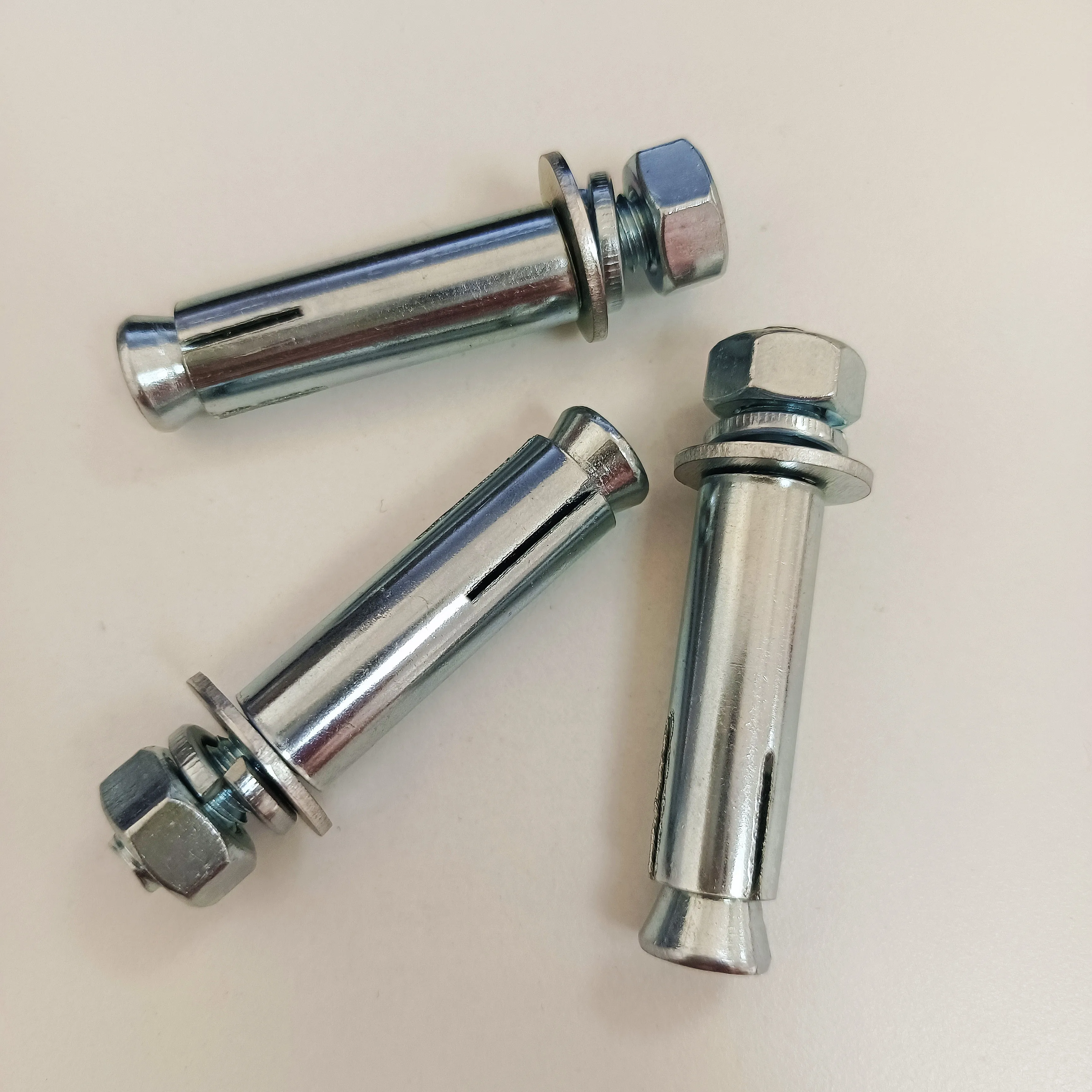 Expansion Anchor Bolt/sleeve anchor trivalent/3 chromium zinc plated Cr 3+ galvanized sleeve anchor m8 m10 m12