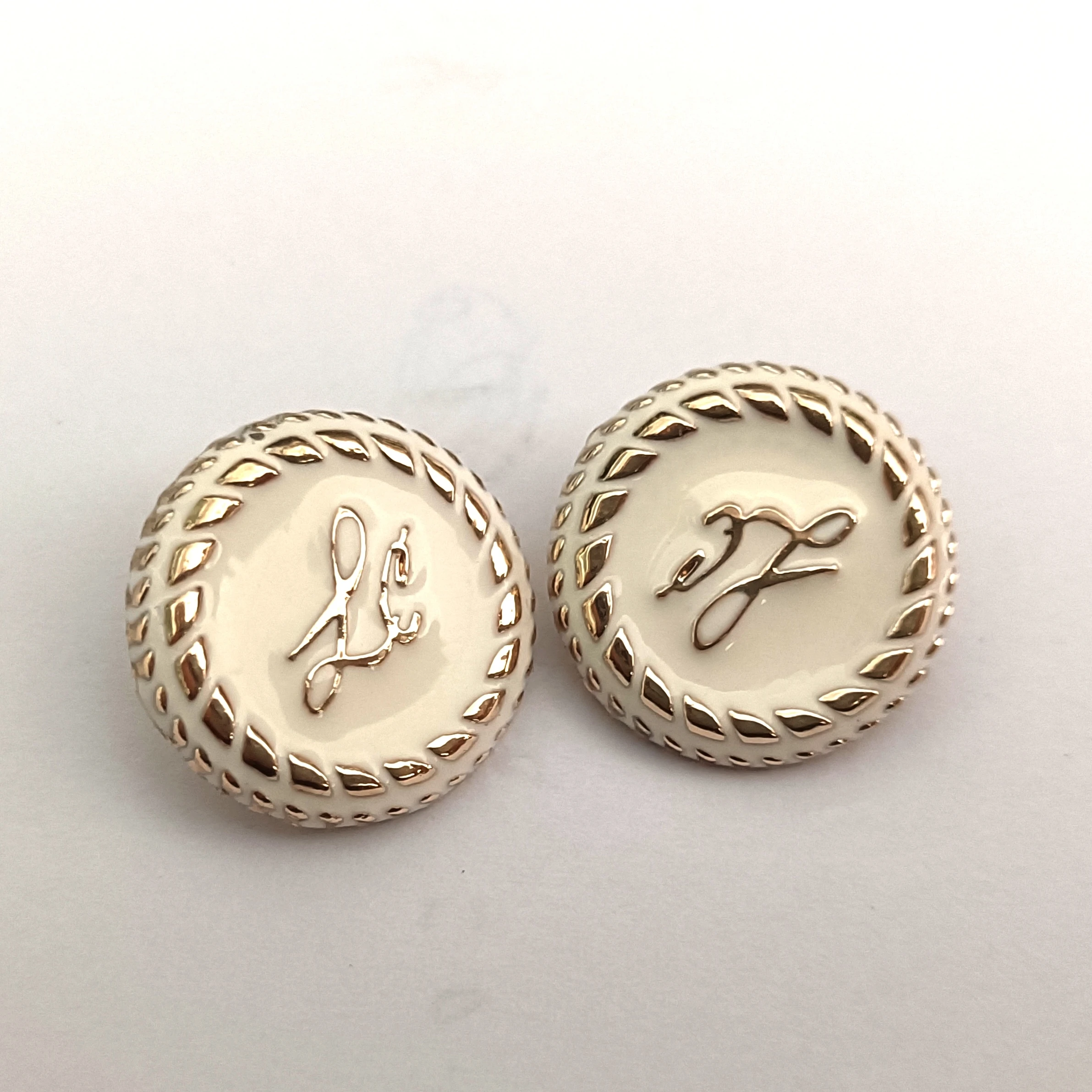 Factory Custom  Exopy Coat Shirt Metal Sewing Button  Hand stitched button For Garment