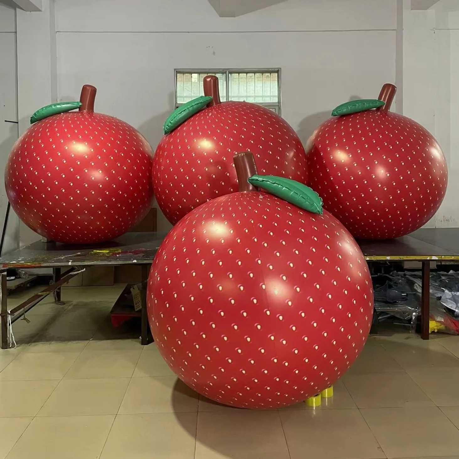 Funny Outdoor Parade Large Floating Inflatable Tomato Helium Vegetable Inflatable large apple Balloon Model
