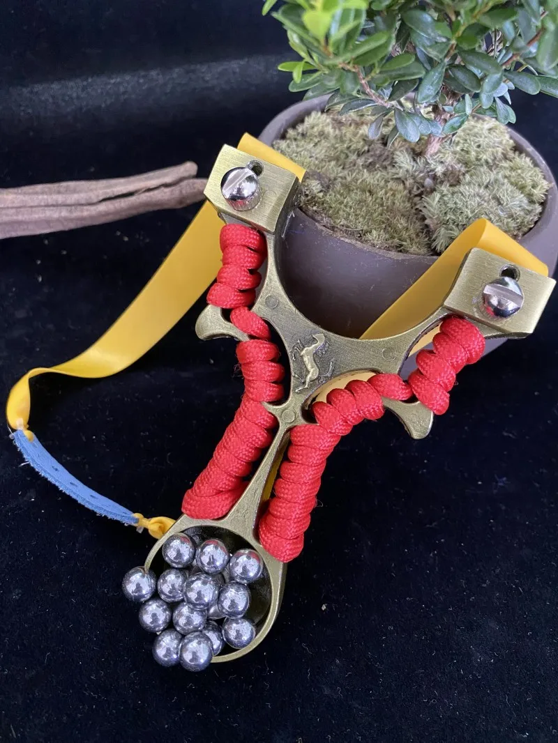 Hot Selling Laser Red Line Rapid Suppression Slingshot Magnetic Slingshot Suitable For Outdoor Hunting Shooting
