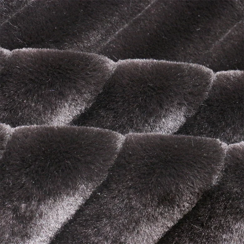 Hotsale 100% Polyester Soft Plush Custom Blanket Warm Faux fur Blankets for Sofa