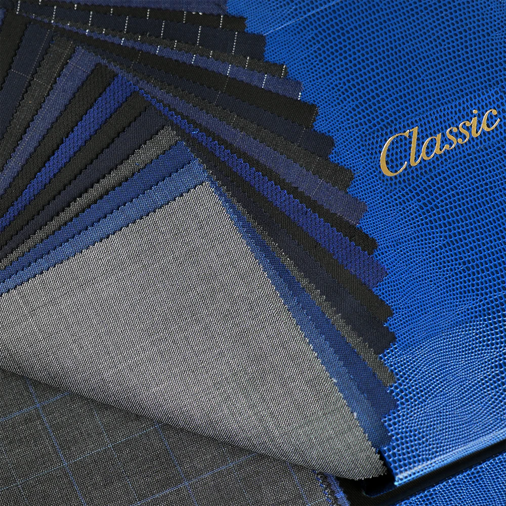 70% Wool Spot Goods Worsted Merino Wool/Polyester Fabric Luxury Italian Suit Fabric Wool Suiting Fabric Sample Book
