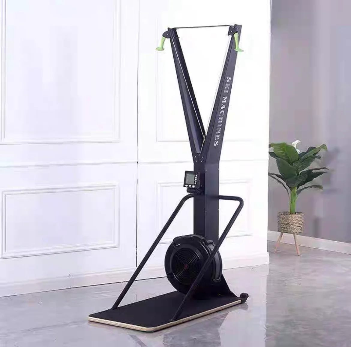 Indoor multi-function aerobics body-building skiing machine for simulating pulling force training