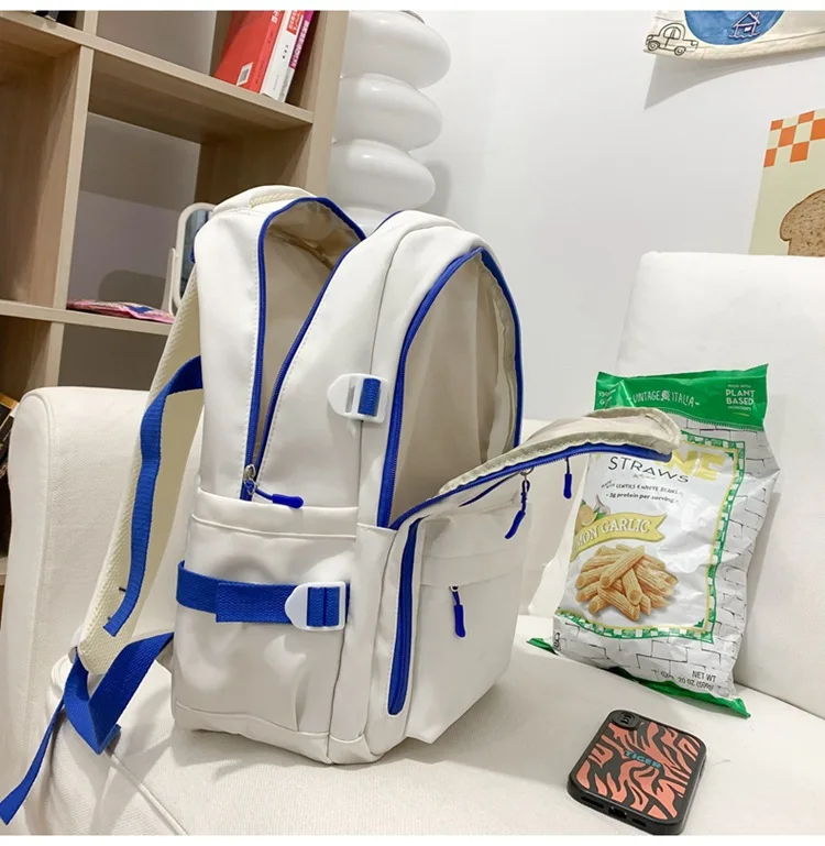 2023 Classic Design Custom LOGO Smiling Face Label Multi-pockets Middle School Students School Backpack