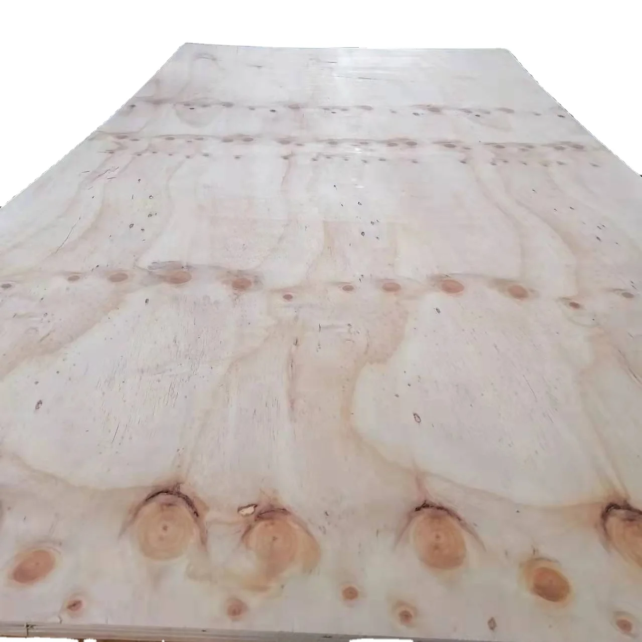 Modern Design E1 CDX Grade Pine Face Plywood with Poplar Core 3-Layer Cheap Sheet for Outdoor Use