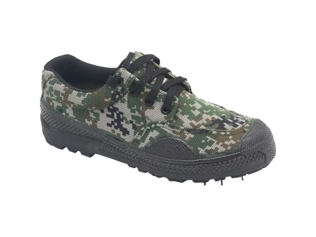 Top Quality And Good Price Working Farming Training Work Embroidered Stars Rubber Shoes