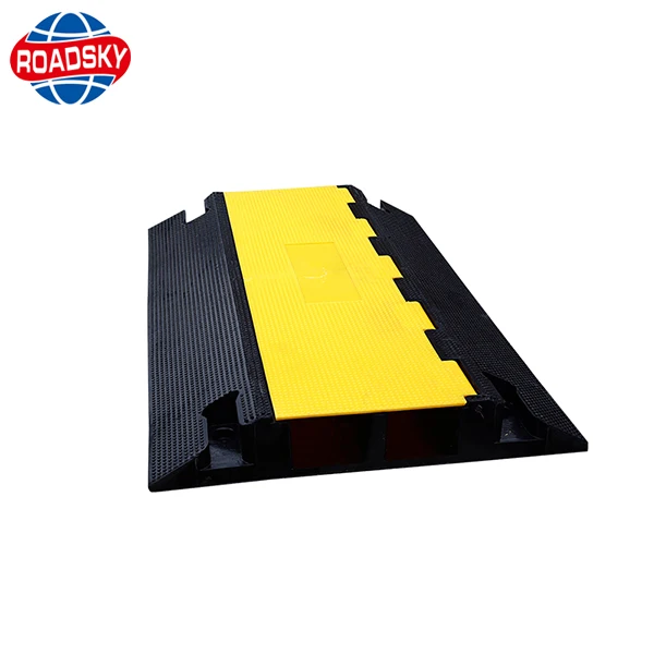
yellow jacket heavy duty hump 3-channel cable ramp protector <span style=