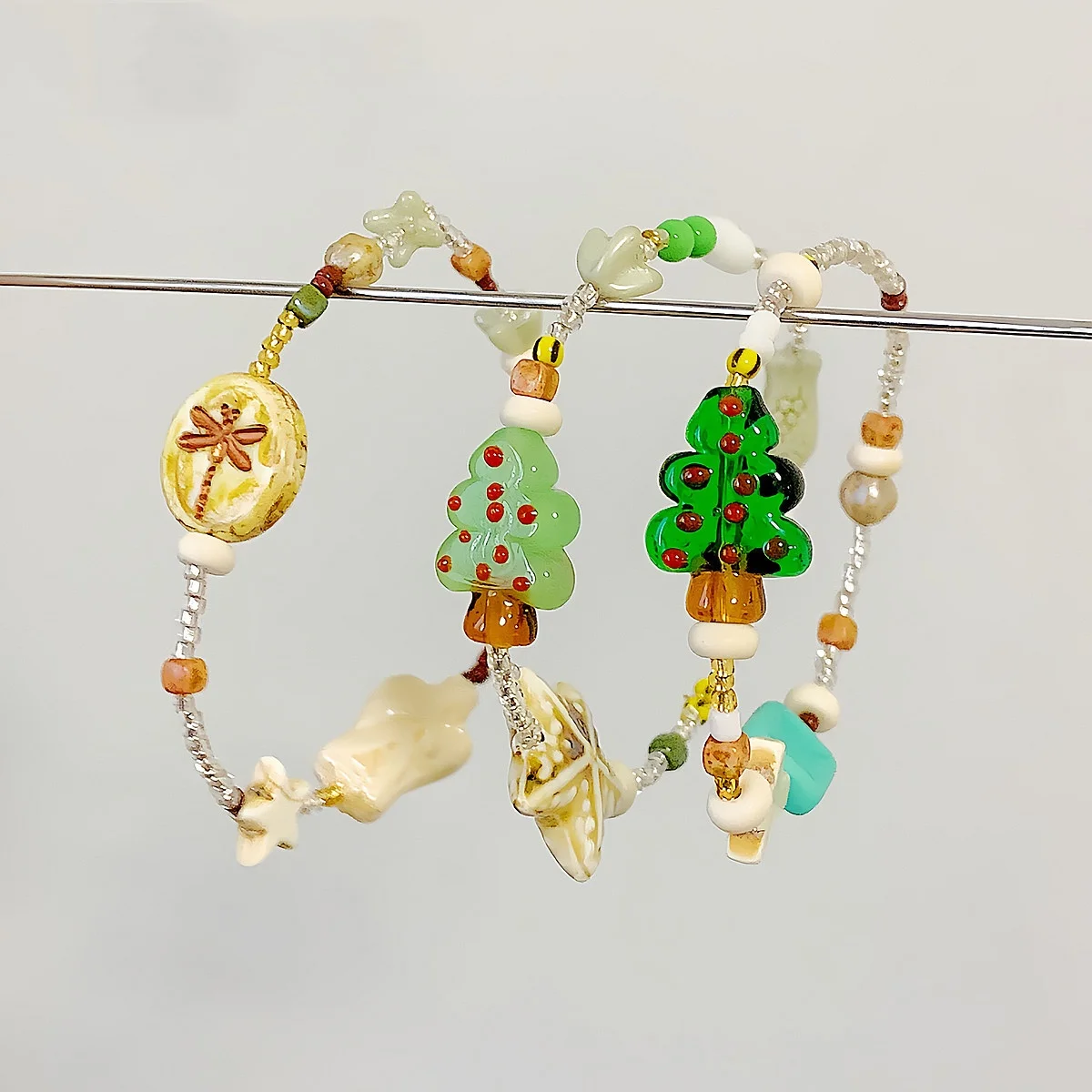 Cute 14 * 20mm Colorful Christmas Tree Beaded Hand Painted Glass Bead Charm For Diy Necklace Bracelet Making Jewelry Accessories