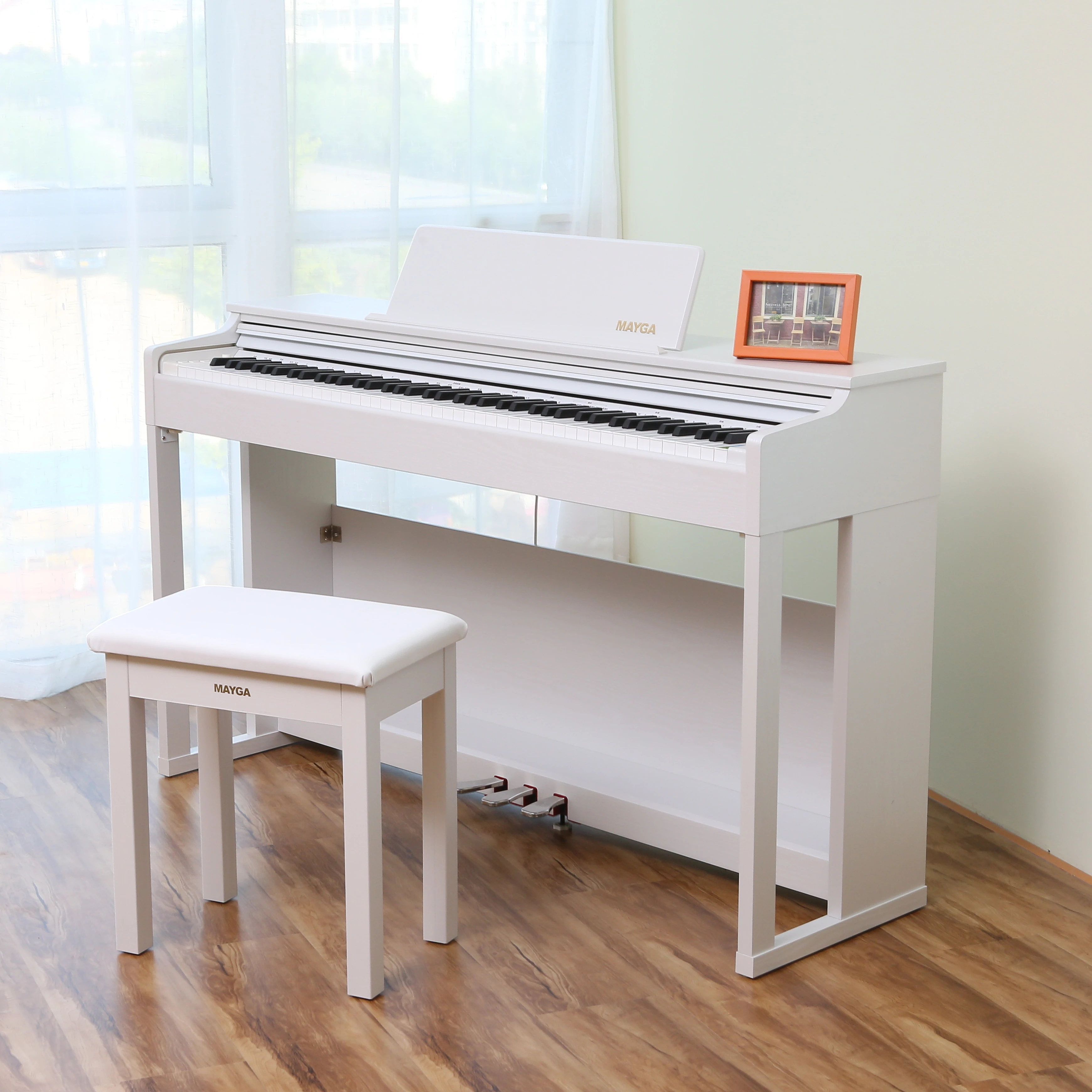 
China MAYGA c electronic piano with 88 weighted keys 