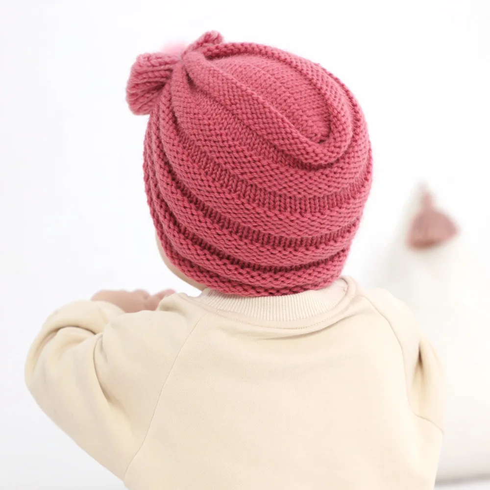 Wholesale Winter Kids 100% Cotton Skein Crochet Knitted Double Faux Fur Pom Pom Beanies Custom Label Toddle Baby Hats