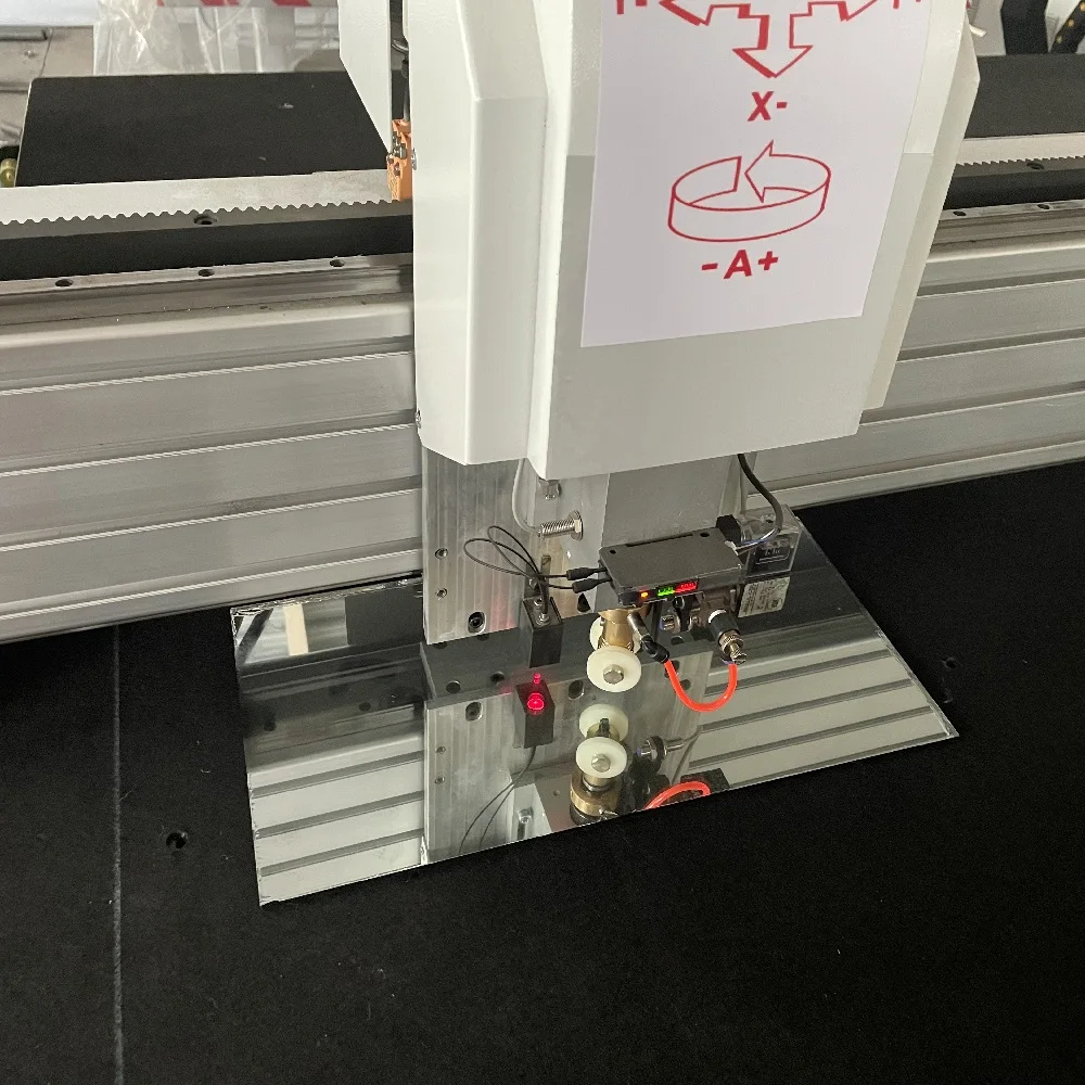 Cutting Glass Machine CNC Machinery Cut Glass Small Cutter Table Support Stone Full Automatic Factory Price