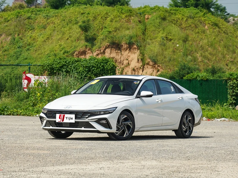 Лидер продаж седан HYU-NDAI Элантра 2024 бензиновый автомобиль подержанные автомобили Хён Дай 5 мест