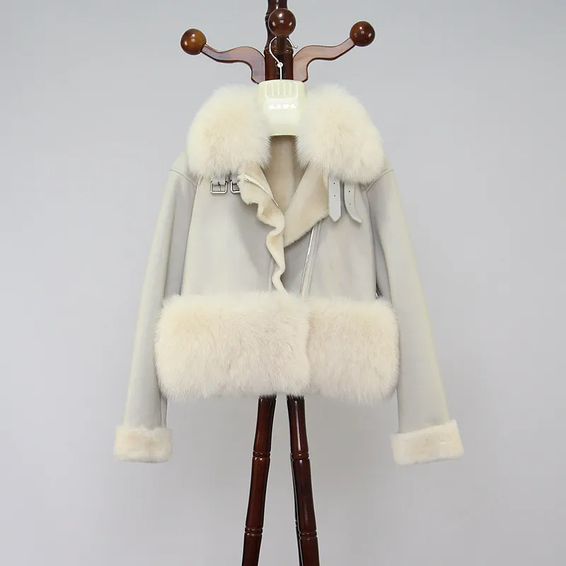 Clearance QIUCHEN  QC8024 Fashion Women Winter Jackets Real Fox Fur Jacket Merino Sheep Fur Coat