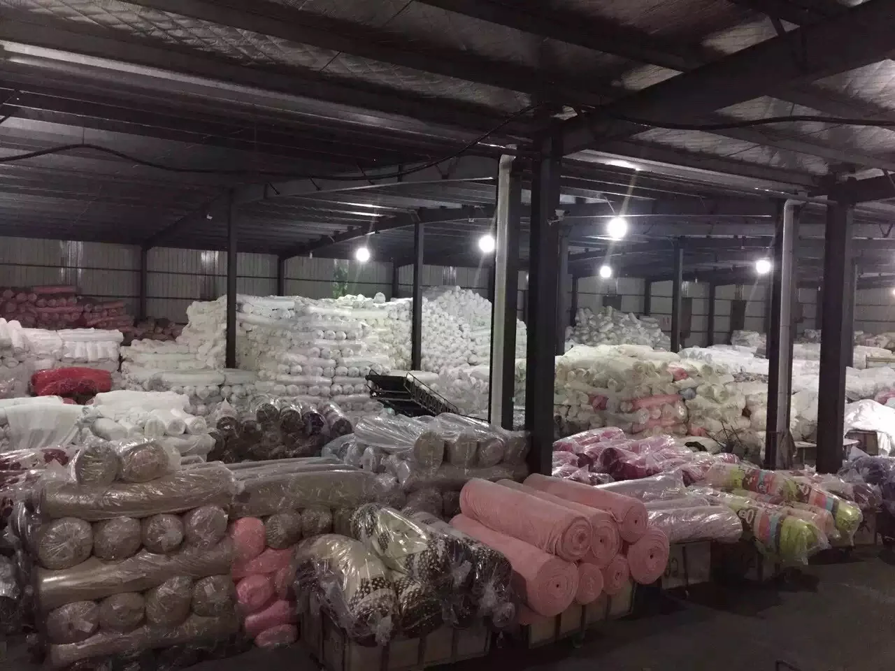 teddy velvet long hair flannel soft micro flannel fleece fabric for blanket bedsheet printed flannel manufacturer blanket solid