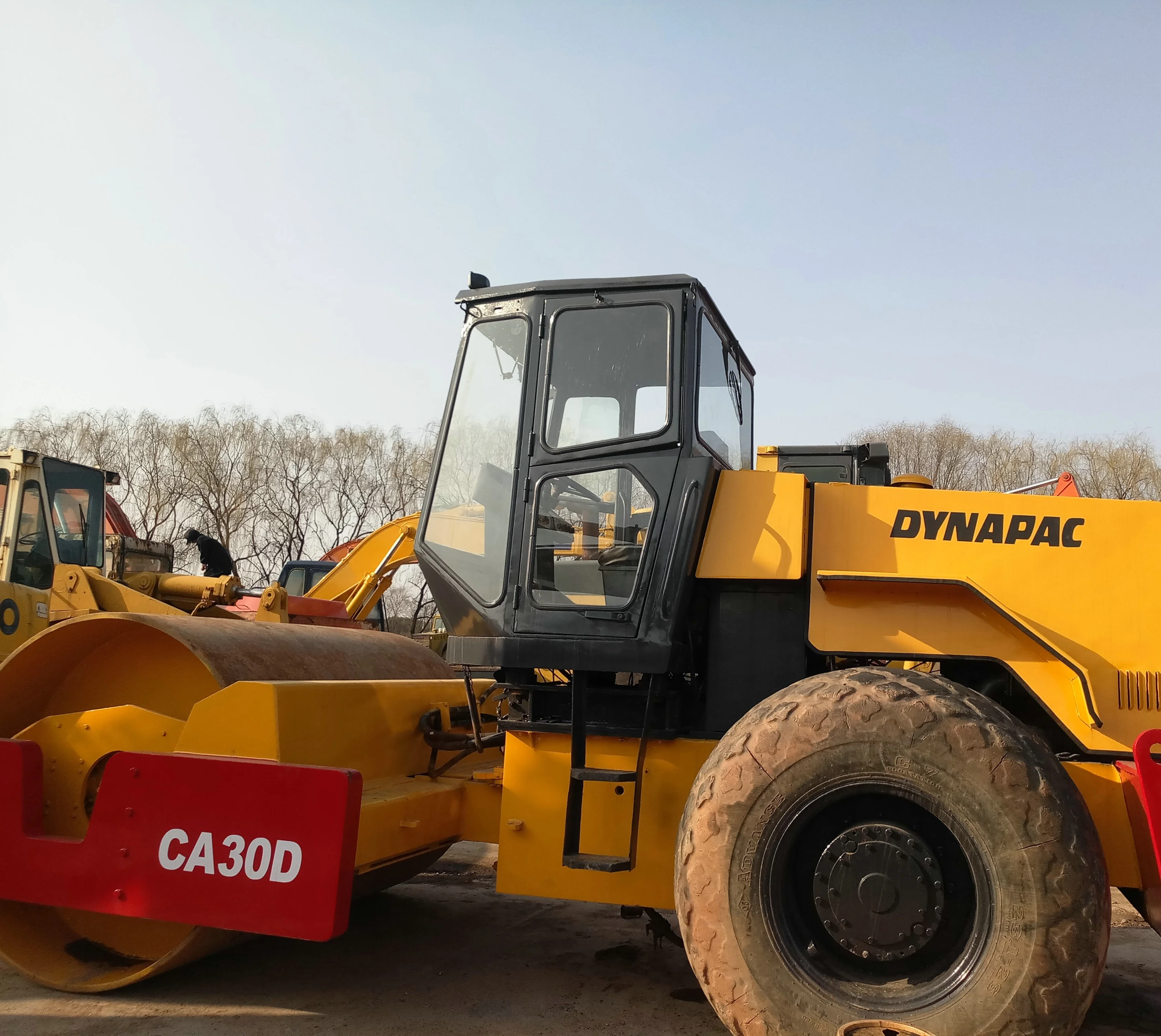 Used single drum steel wheel high power Dynapac CA30D road roller secondhand comfortable ride foundantion construction machine