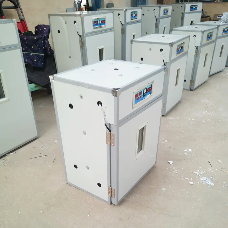 Industrial incubator for incubators hatching eggs