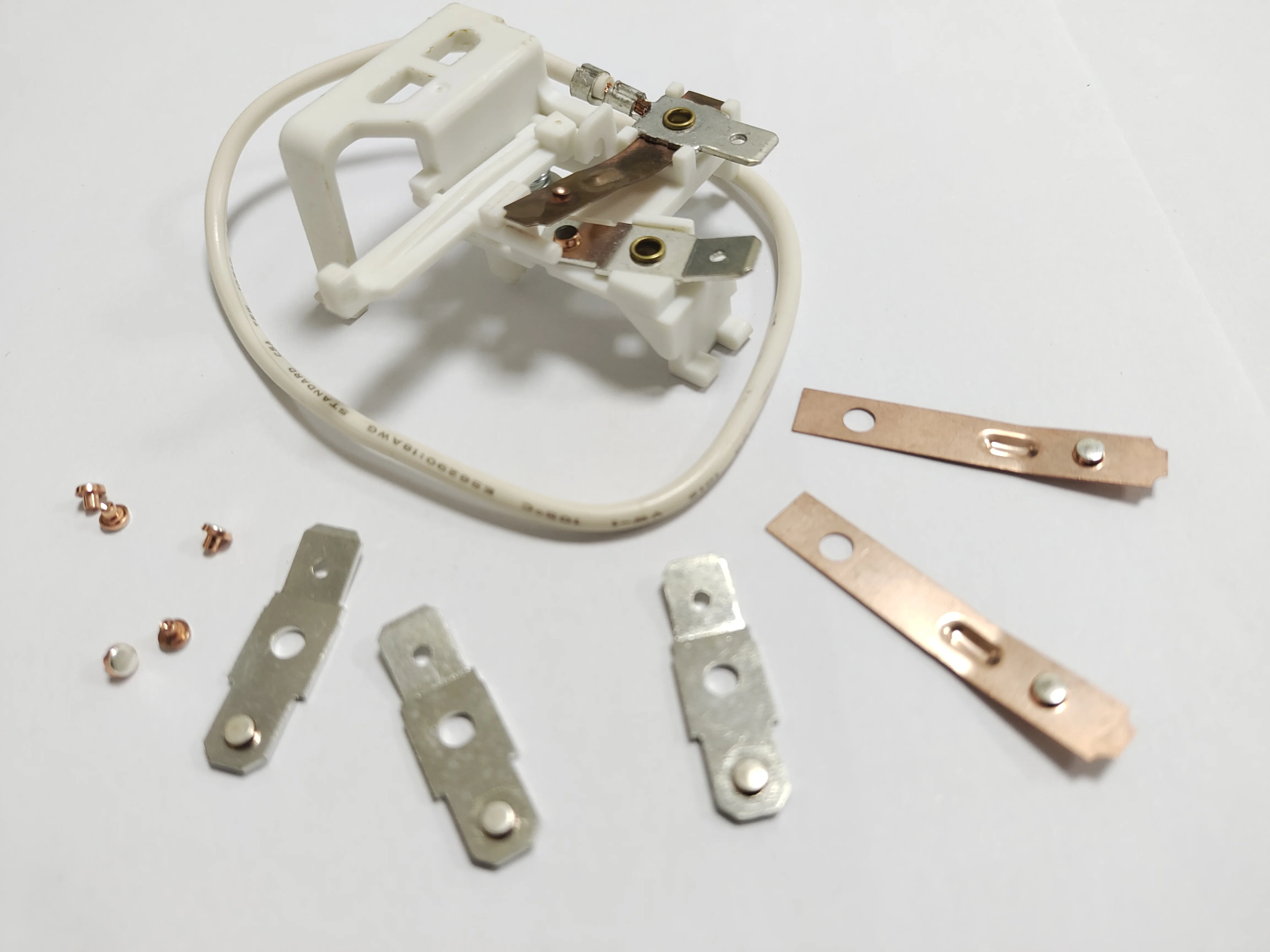 Phosphor copper stamping Electronic boards protection circuit breaker miniature circuit stamping circuit connecting parts