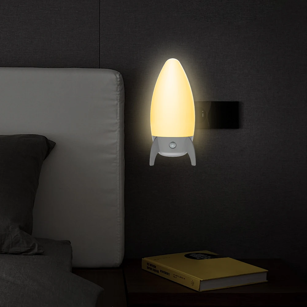 Rocket lamp (9).jpg