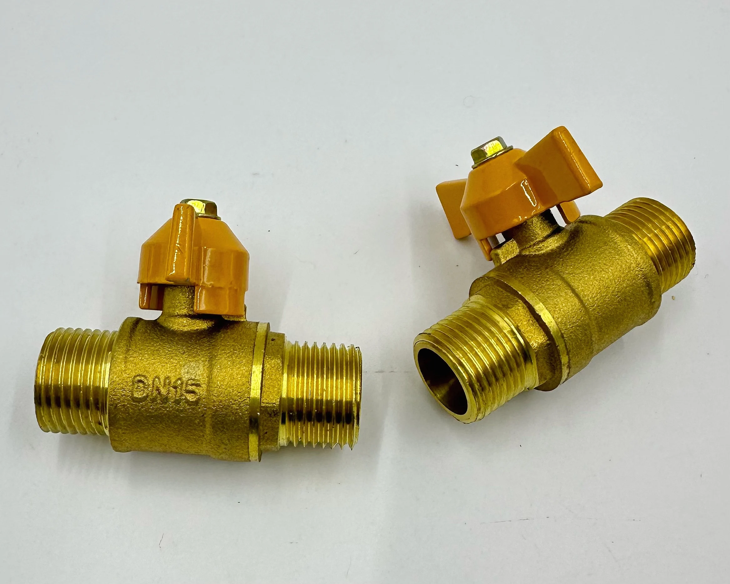 Factory Direct Sale Manufacture Brass Ball Valve 1/2 inch Yellow Butterfly Handle Male Threaded Brass Gas Valve