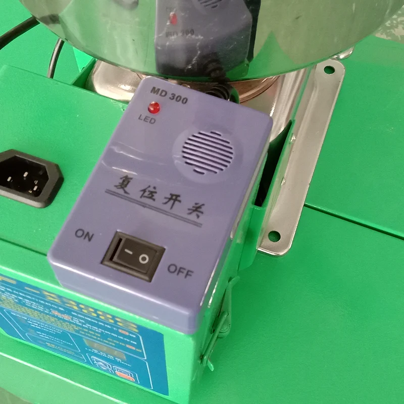 
Plastic Vacuum Loader 300G Auto Hopper Loader For Plastic Injection Machine 