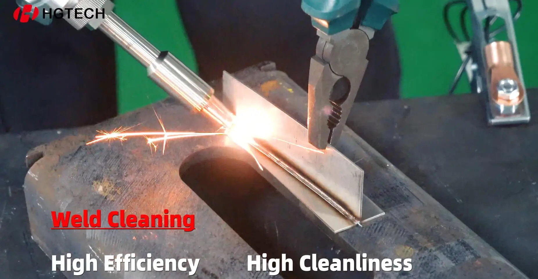 HGTECH Good Price Laser Welder 3000w 4 In 1 Cutting And Cleaning Fiber Handheld Laser Welding Machine