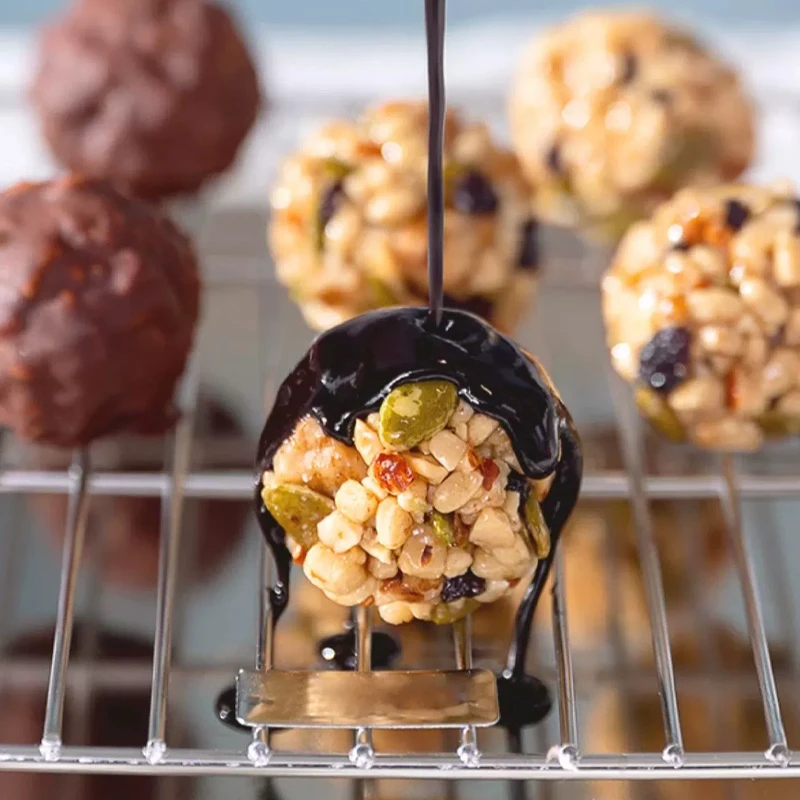 The New Listing CANDY gold chocolate balls