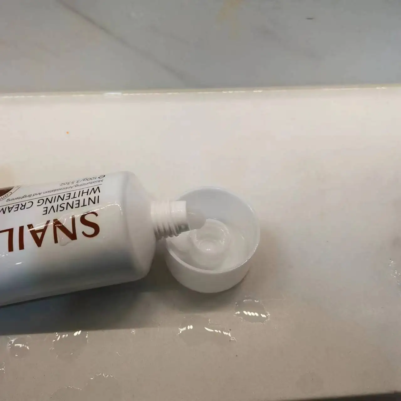 KORMESIC Wholesale Private Label OEM Snail Intensive Whitening Cream