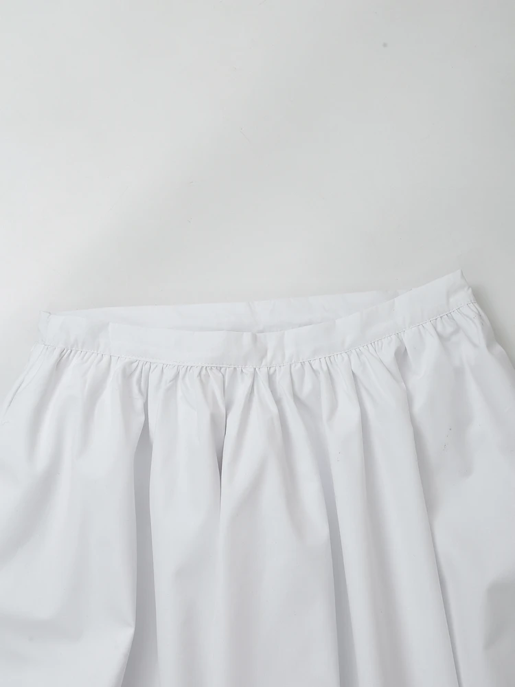 Hot sale white color pleated zipper fly casual fashion mini skirt for women