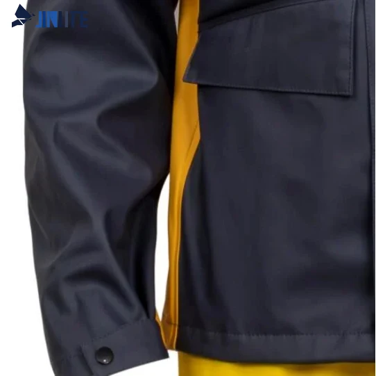 New Product  Fashion 220G Pu Jacket Waterproof Raincoat 100%Pu jacket with Seamless pocket