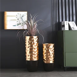 Eco-friendly Home Decor Flowers Vase and Pots Gold Black Fiberglass Artificial Flower Pots Planters