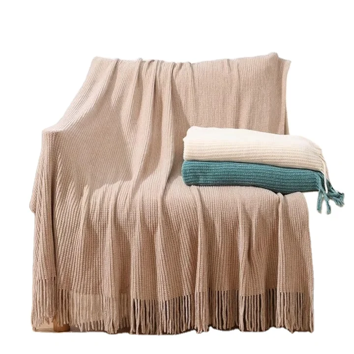 Simple Design Solid Color Chenille Cable Knit Blanket Fluffy Knitted Throw Blanket