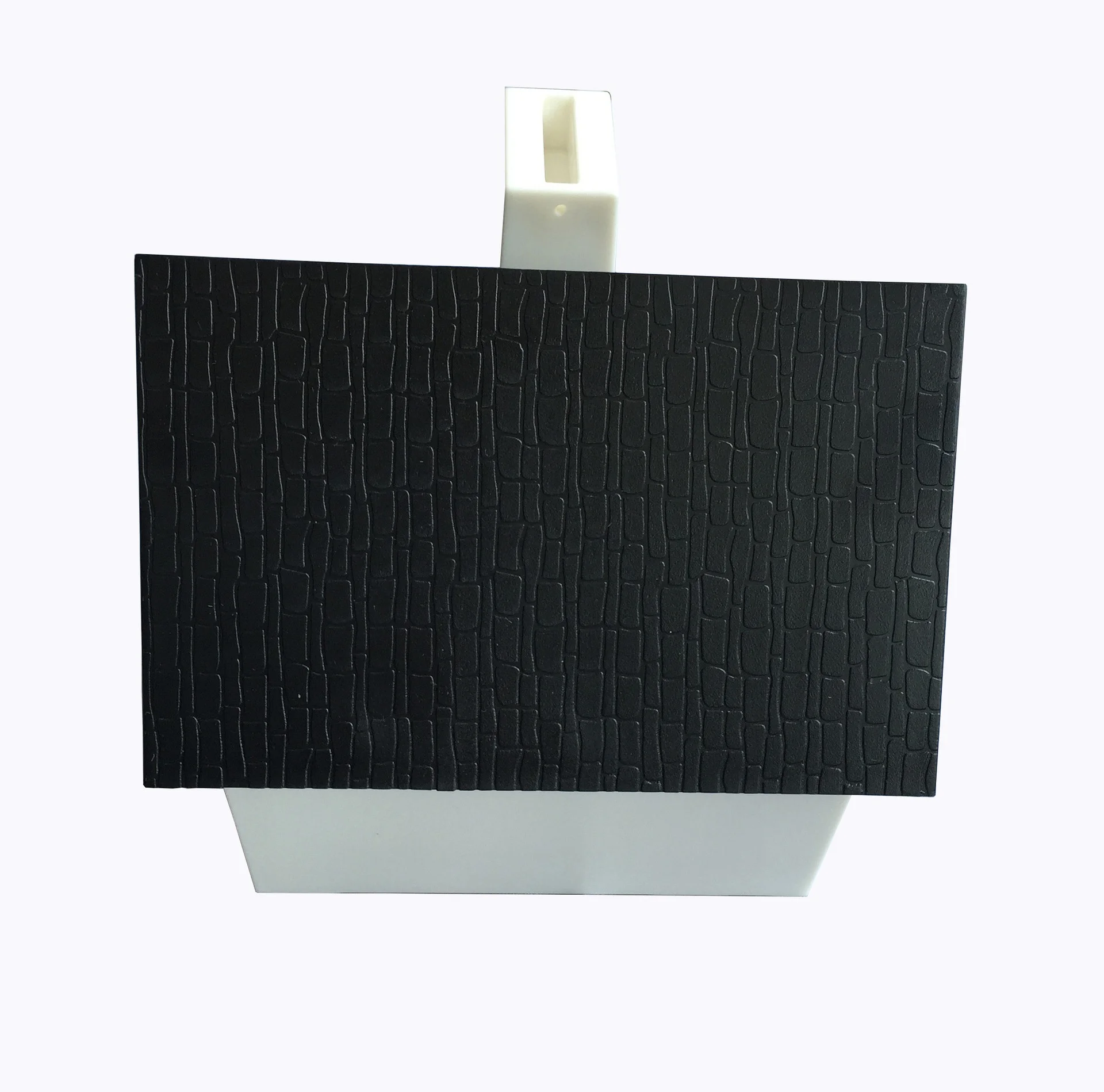 Top sell 3 Levels Outdoor Ultrasonic Bark Deterrent For Dogs Birdhouse Bark Stopper Hidden Anti Barking Device