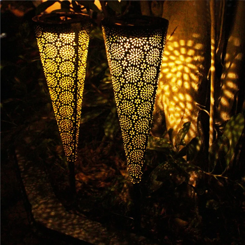 Outdoor Solar Garden Stake Lights LED Projecting Lamp Hollow Carved Floral Shadow Decorative Lighting Lamps for Lawn Yard Path